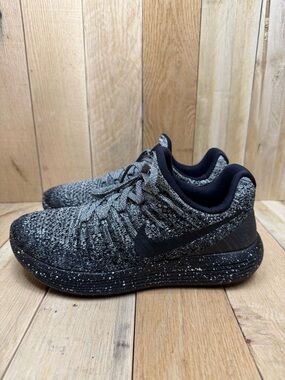 Nike LunarEpic Flyknit 2 Oreo Shoes Women's 7.5 Black Running Athletic Sneakers